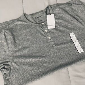 🦩SUMMER SALE 🦩 Goodfellow Button Tee